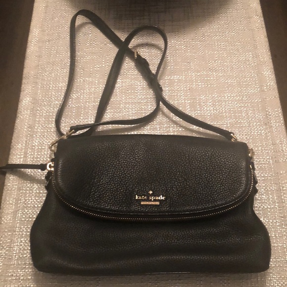 kate spade Handbags - Sale!!! Kate Spade Crossbody